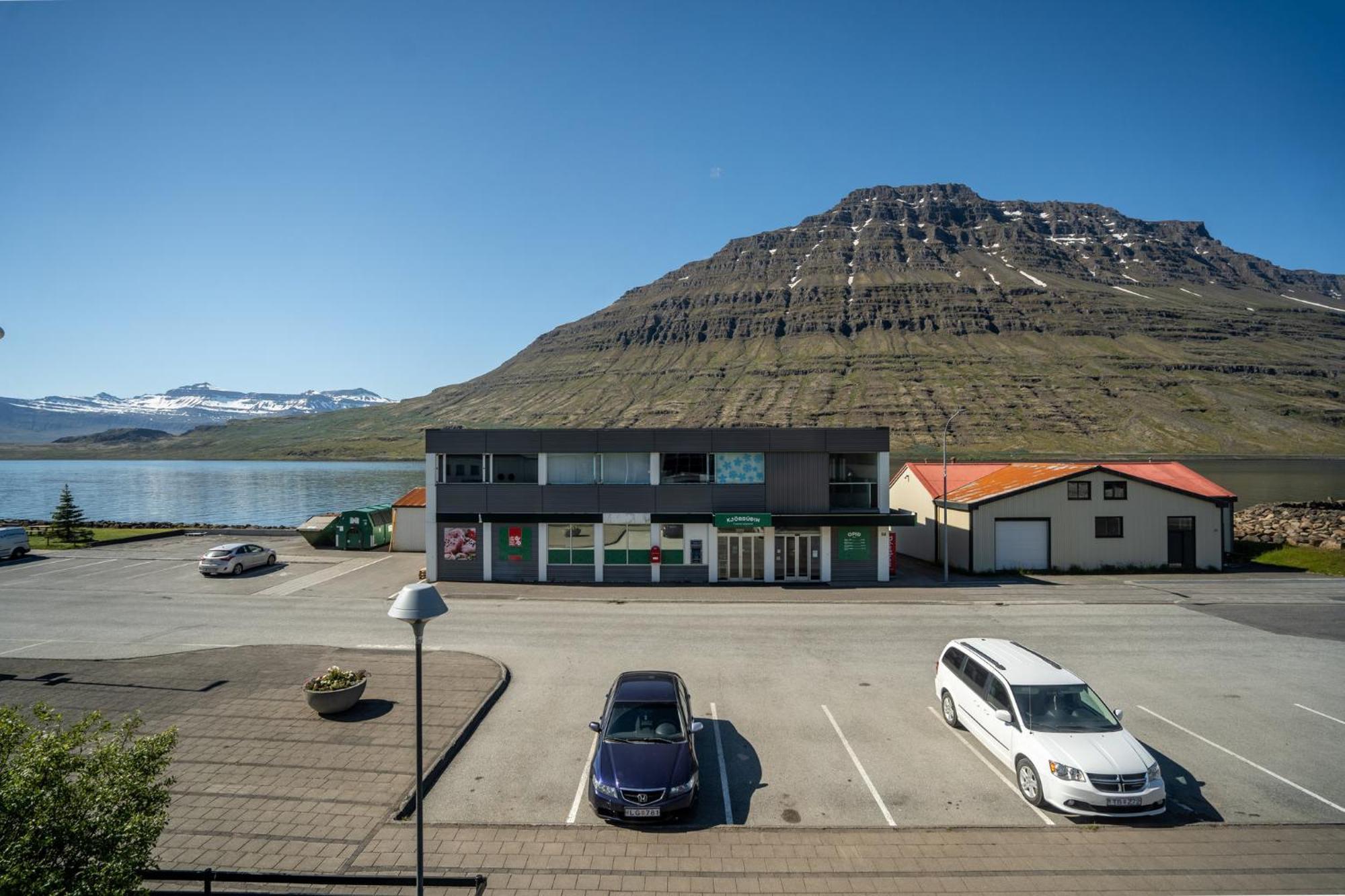 埃斯基菲厄泽酒店 Eskifjörður 外观 照片
