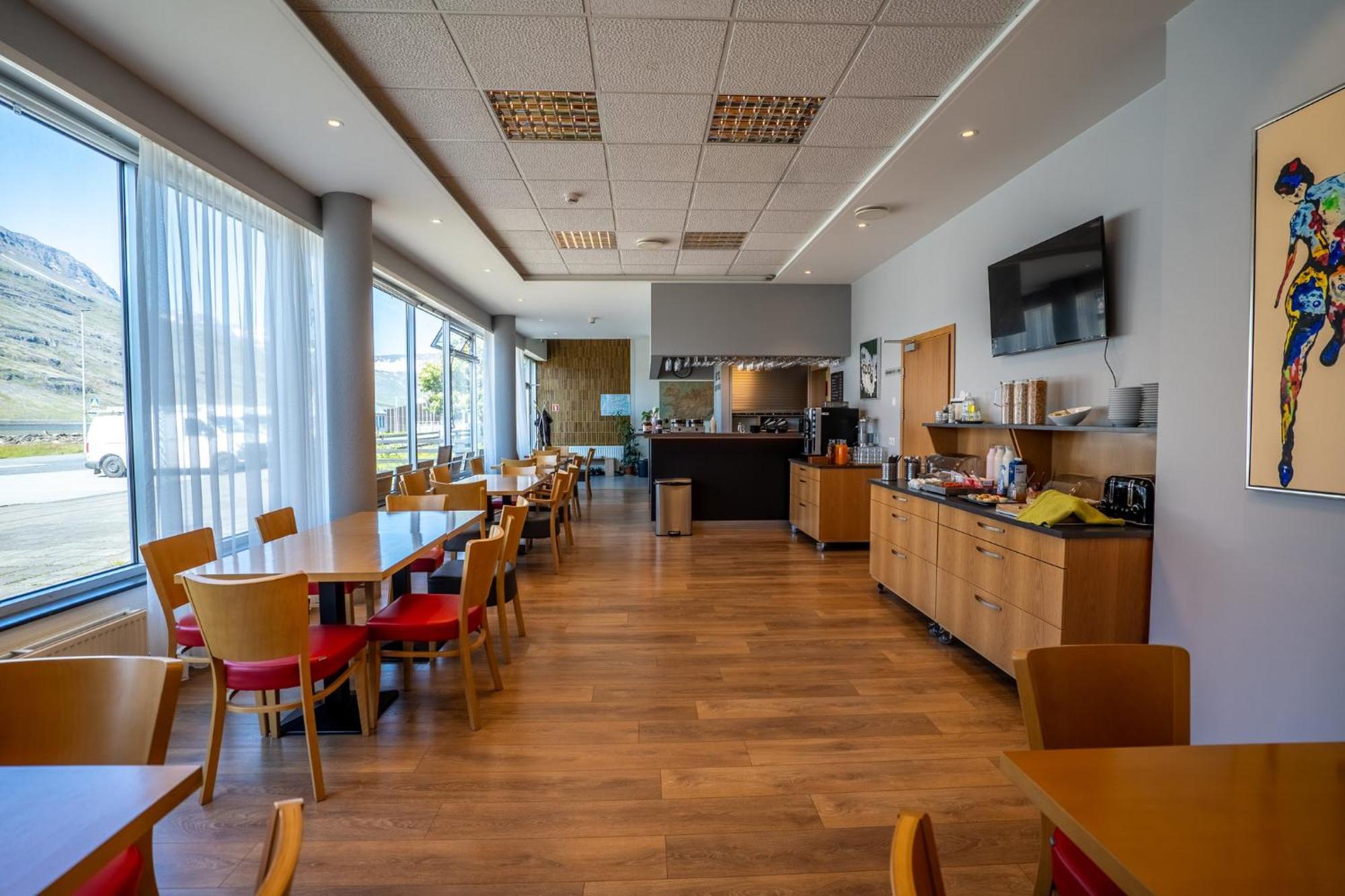 埃斯基菲厄泽酒店 Eskifjörður 外观 照片